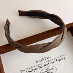Retro Coffee Plaid Headband with Bow Twist - Elegant and Versatile Hair Accessory (A)