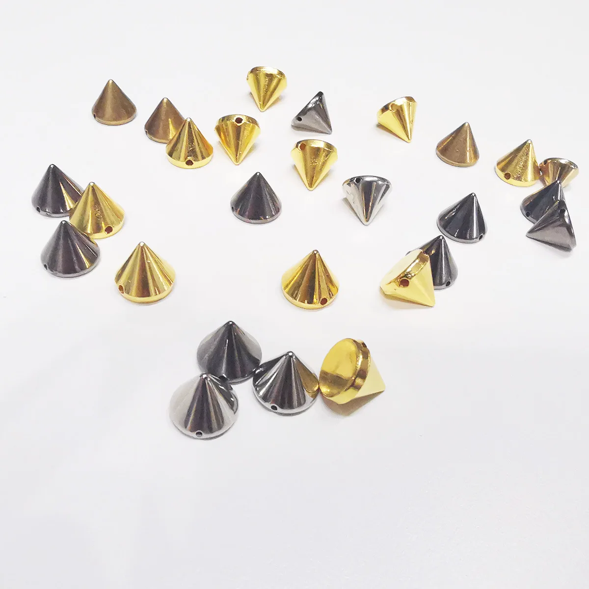 100pcs Plastic Bullet Cone Sewing Decor Spike Punk Hand made DIY Garment Shoes Clothing Sewing Button Accessories Clothing Accessories