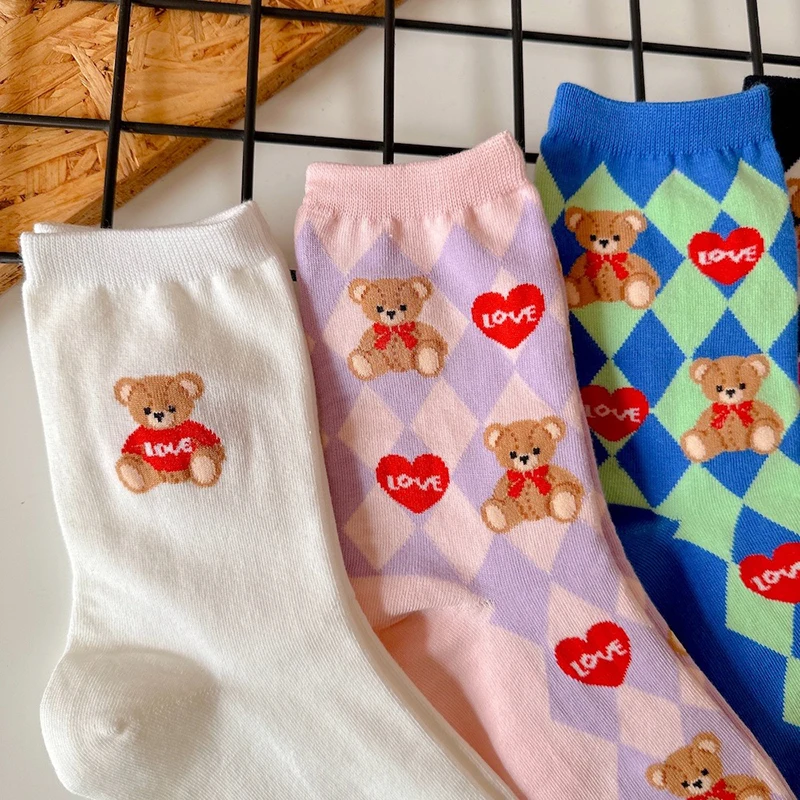Gute Qualität Cartoon Elegante Dame Bär frauen Nette Socken Baumwolle Harajuku Stil Frau Neuheit Atmungsaktive Sox Weihnachten Geschenke – Detail 29