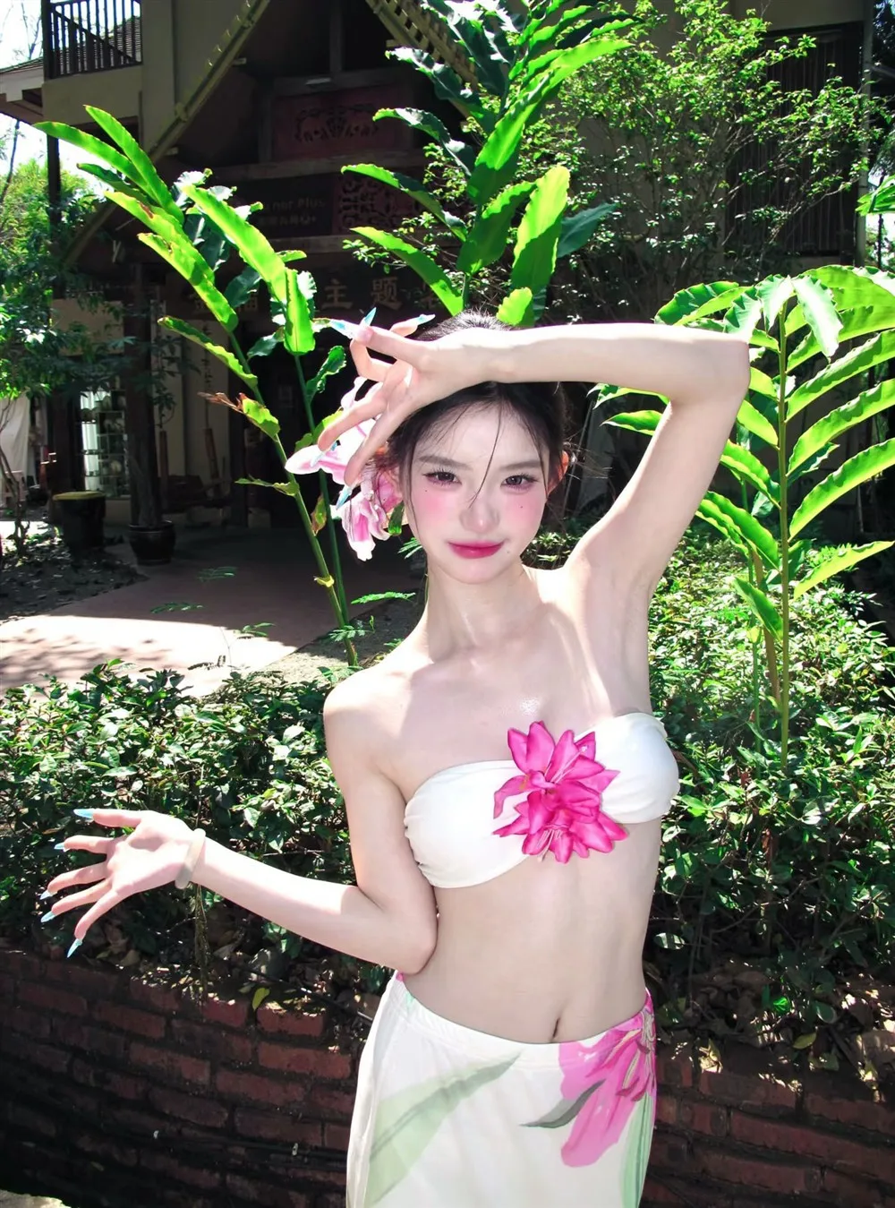 Thailand Pure Desire, wunderschönes Design, blumenförmiger Topless-Bikini, sommerlicher, sexy Hot-Girl-Urlaubs-Split-Badeanzug für Damen im frischen Stil – Detail 5