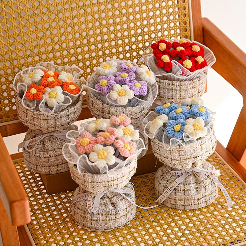 

7 Flowers Yarn Knitted Bouquet Fabric Knitting Flower Bundle Hand Holding Bouquet Gift Bag Valentine's Day Girlfriend Decor Gift