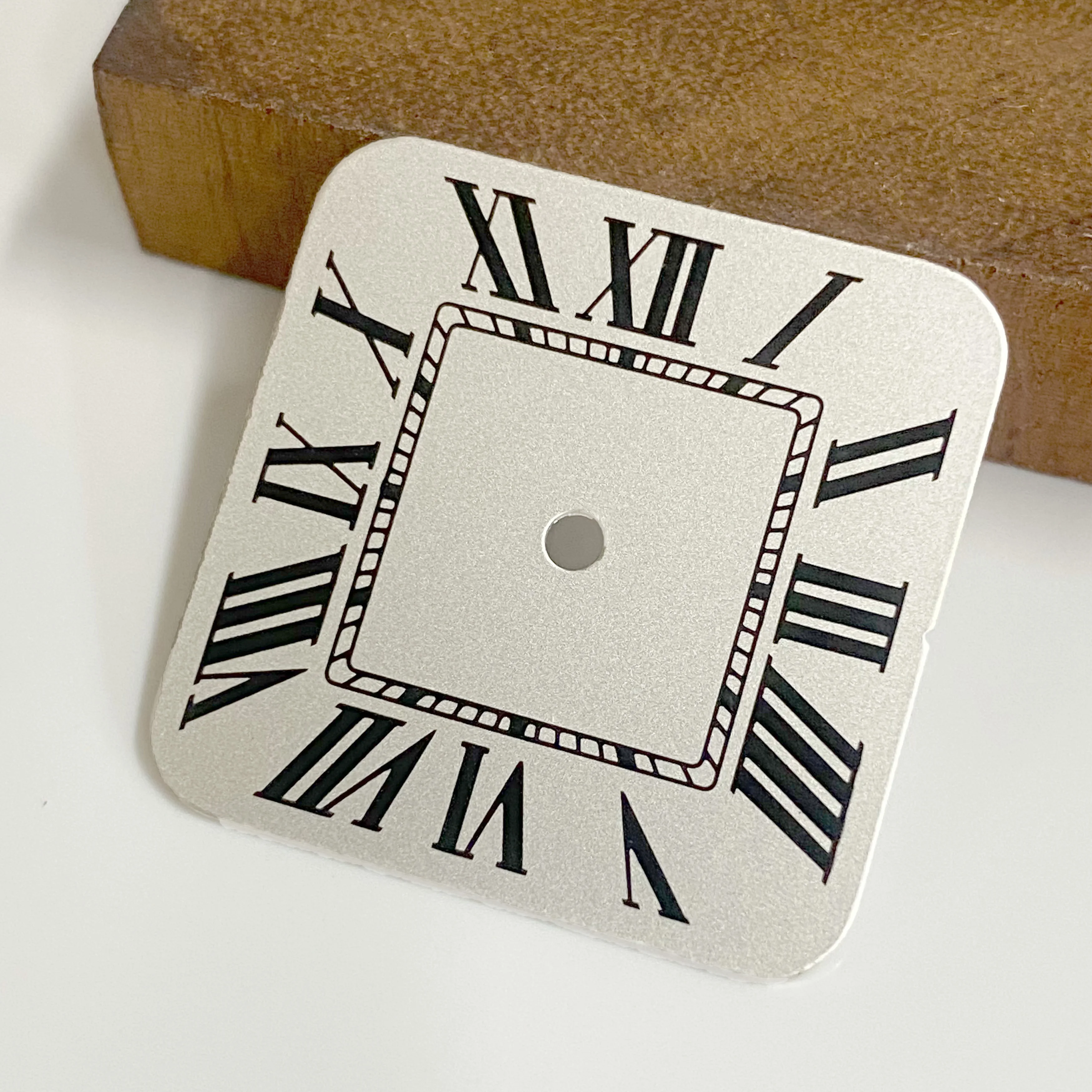 Luxury Santos Square Dial - Customizable Color Options