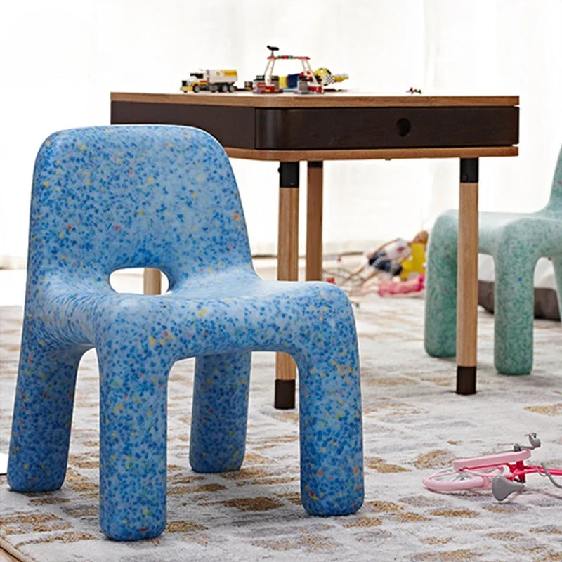 Simple and Cute Children's Chair Rotomolded Furniture Kindergarten Children's Stool Backrest Small Chair Leisure Outdoor Stool
