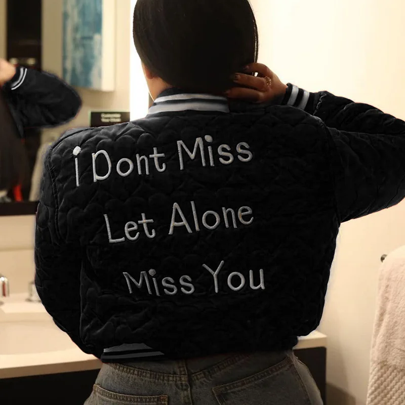 

Knit Stand Collar Monogram Embroidered Long Sleeved Blouse Women's Fall Women's Zipper Short Baseball Jacket Cotton