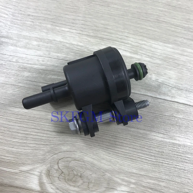 Original Vapor Canister Purge Control Valve Solenoid For Chevrolet Opel 96985666
