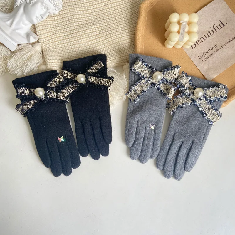 قفازات صوف كاشمير للنساء ، قوس لؤلؤ ، شرابة ، إصبع كامل ، مخمل ، سميك ، شاشة تعمل باللمس ، دافئ ، شتاء ، خارجي ، قيادة ، قيادة ، موضة