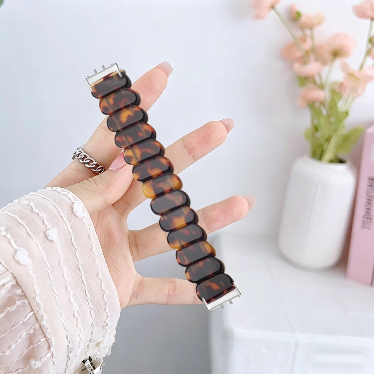 Stylish Resin Stretchy Watch Band - Lightweight Fashion Strap for Smart Bracelet Wristband