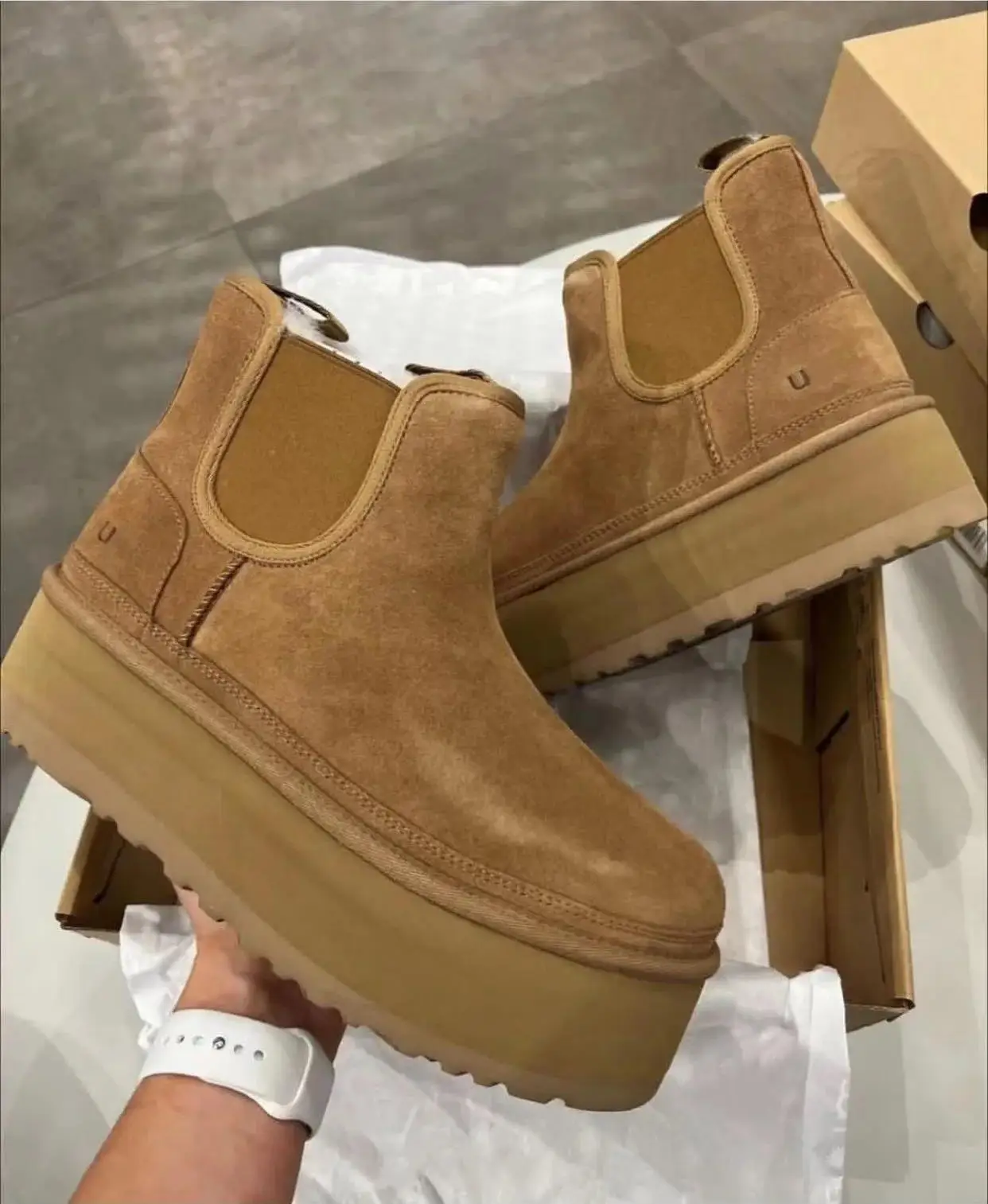 

Новинка 2023, зимние ботинки для снежной погоды, женская обувь на толстой плюшевой хлопковой подкладке, женские легкие ботильоны на толстой подошве