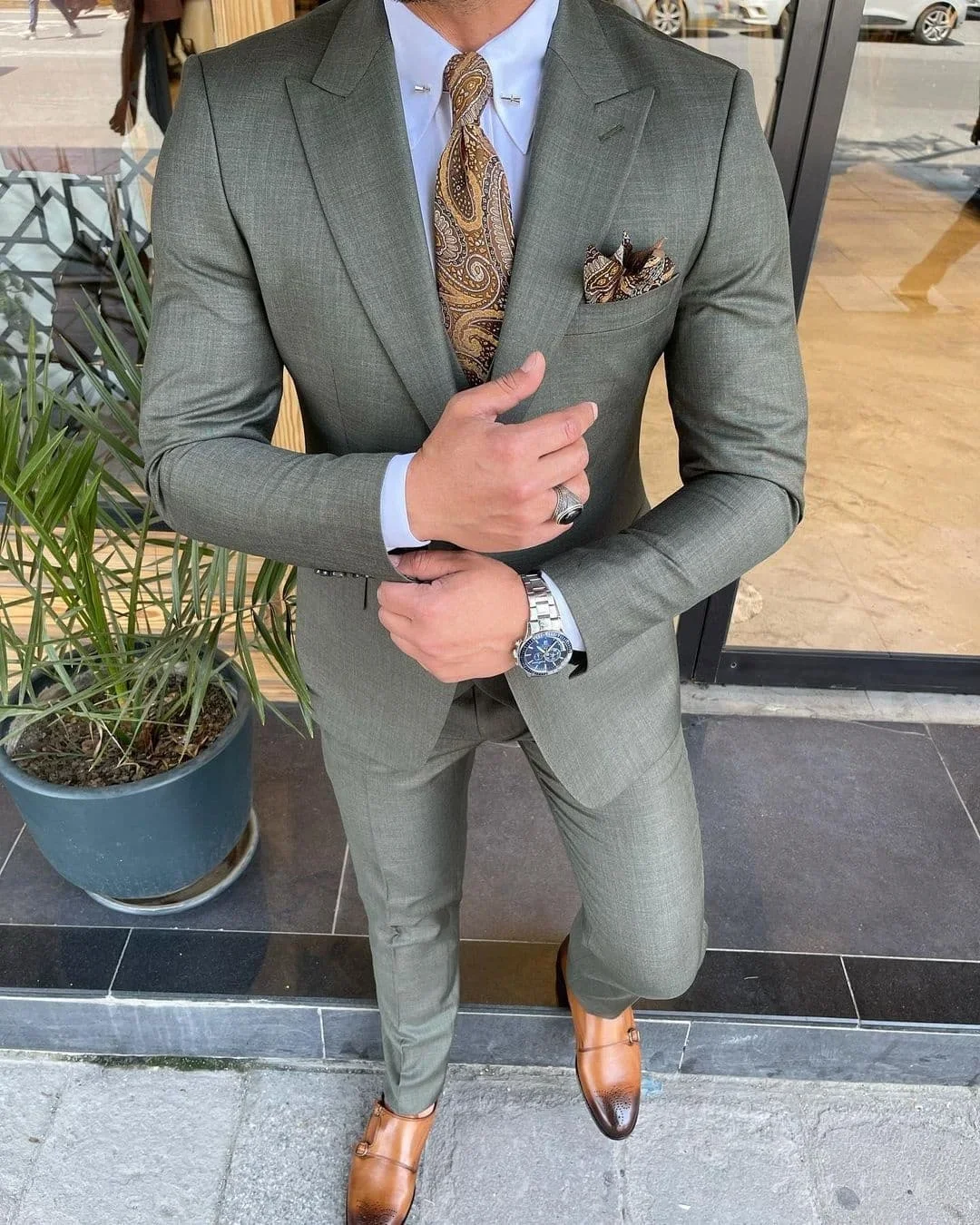 2024 Fashion Elegant Green Men Suit For Work Custom 3 Piece Casual Single Breasted Male Blazer High Quality Wedding Prom Suits