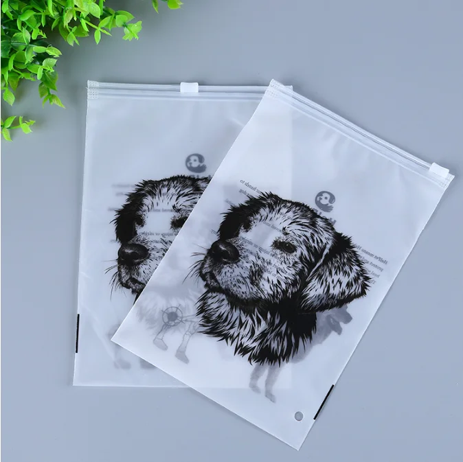 Benutzerdefinierte Logo mattierte bedruckte Druckverschlussbeutel für Kleidungspaket, PE-Kleidungsverpackungsbeutel, individuelle Kunststoff-Reißverschlusstaschen – Detail 9
