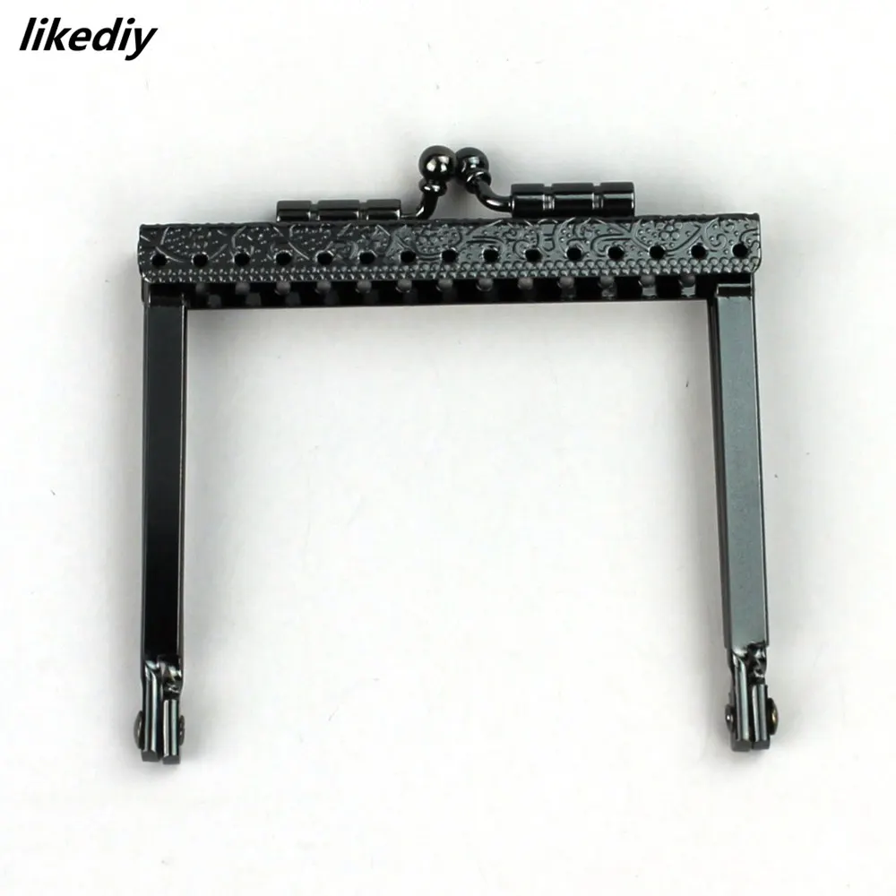 1 Piece 7 CM Square Embossing Metal Purse Frame Kiss Lock Coin Purse DIY Handmade Accessories Bronze Or Silver Or Gun Black