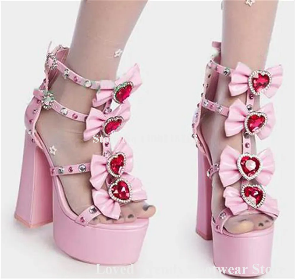 

Shining Big Diamonds Decorated Chunky Heel Sandals Open Toe Pink Patent Leather High Platform Rhinestones Thick Heel Dress Shoes