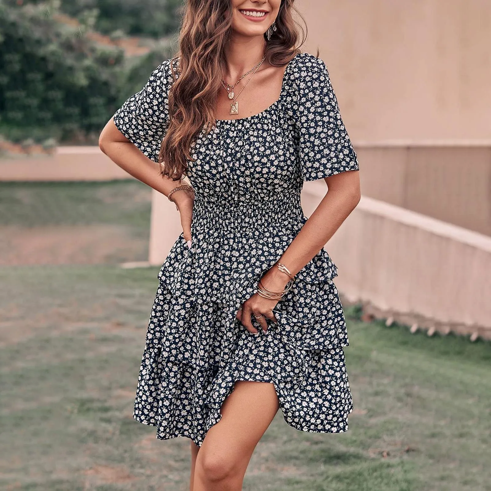 

New Summer Dress Fashion Floral Print Square Neck Short Sleeve Temperament Women's Multi Layered Hem Dress Female Beach Dress