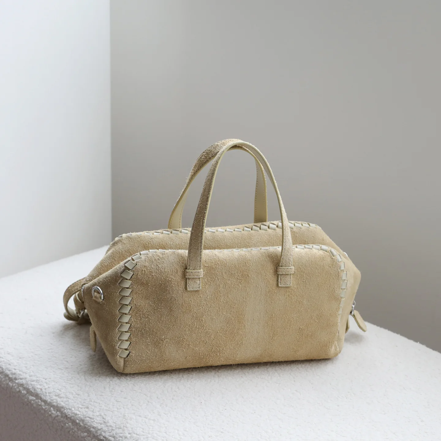 Vintage Matte Cowhide Woven Matte Large Capacity Portable Boston Pillow Bag Single Shoulder Crossbody Leather Women's Bag