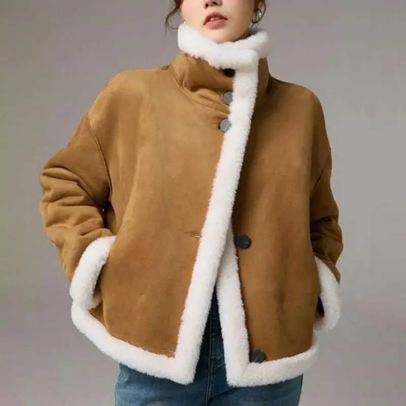 

New Faux Suede Jackets Warm Patchwork Lamb Wool Coats Women's Winter Fake Fur Long Overcoats Worn on Both Sides Elegant Parkas