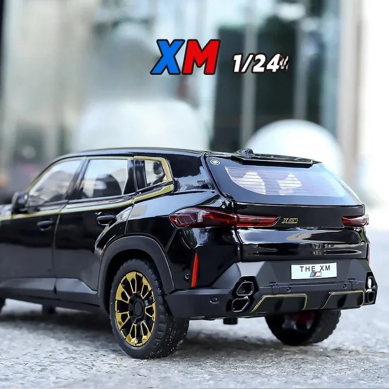 Simulation 1:24 BMW XM Alloy SUV Car Model Off Road Vehicles Toys Kids Boys Gift Sound and Light Collective Voiture Miniature