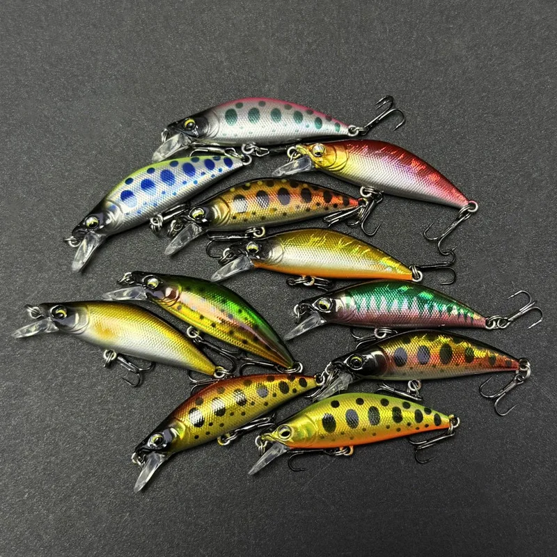 1 Stück Bassday Mononofu 50 Sinkender Minnow-Flussfischköder 50mm 5g Künstlicher Wobbler Harter Köder für Barsch, Hecht, Forelle, Karpfen – Detail 6