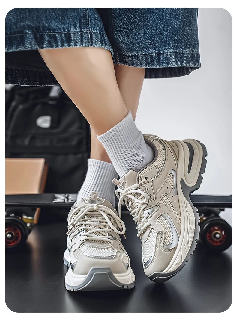 Athletic women's sneakers - image 7