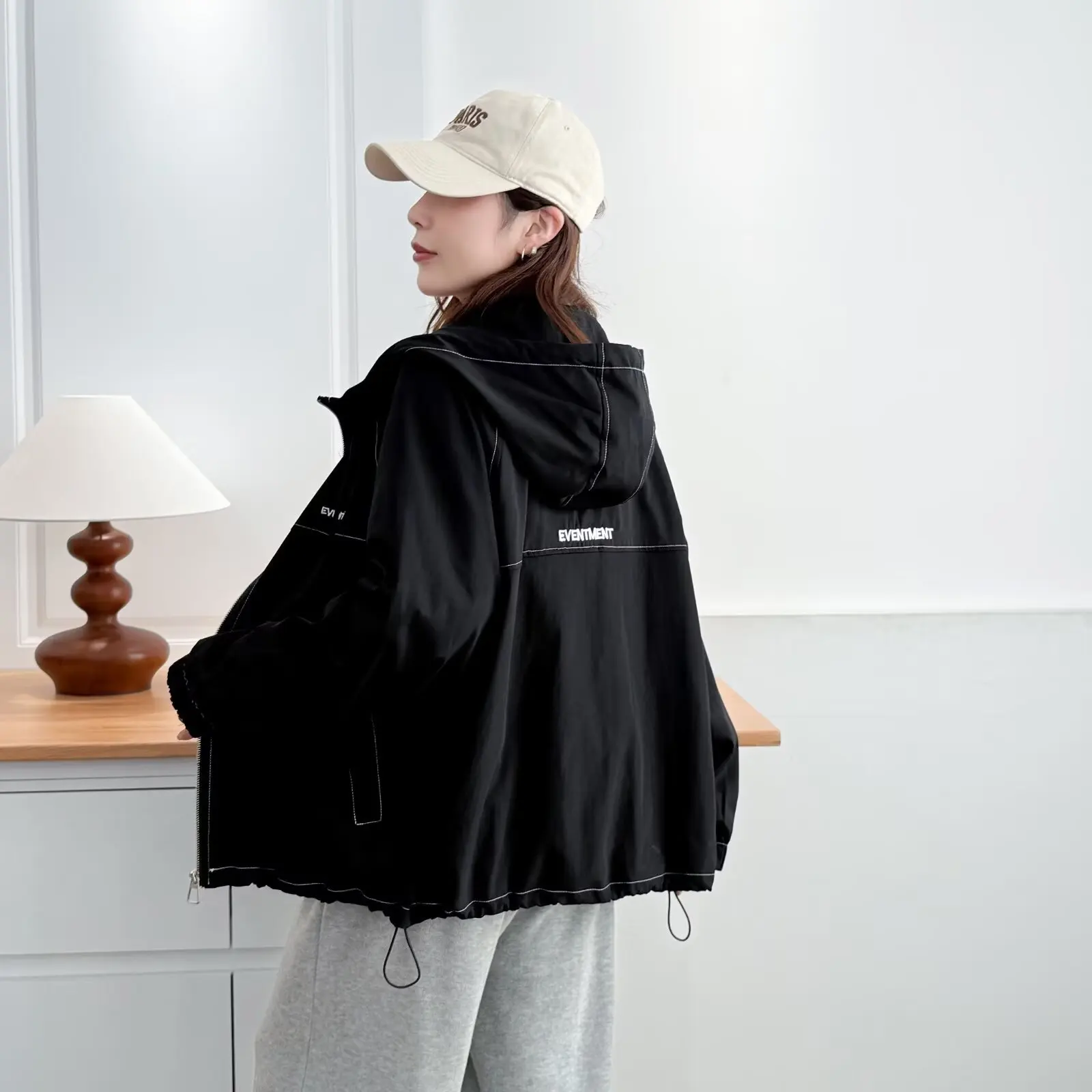 XXXXL Fashion Plus Size Women's Jacket New Autumn Loose Embroidered Hooded Coat Casual Style Bright Line Zipper OUTERWEAR