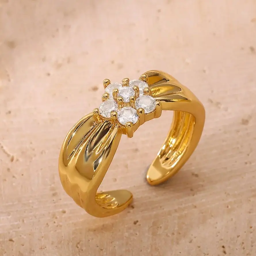 Luxury Zircon Elegant Flower Rings For Women