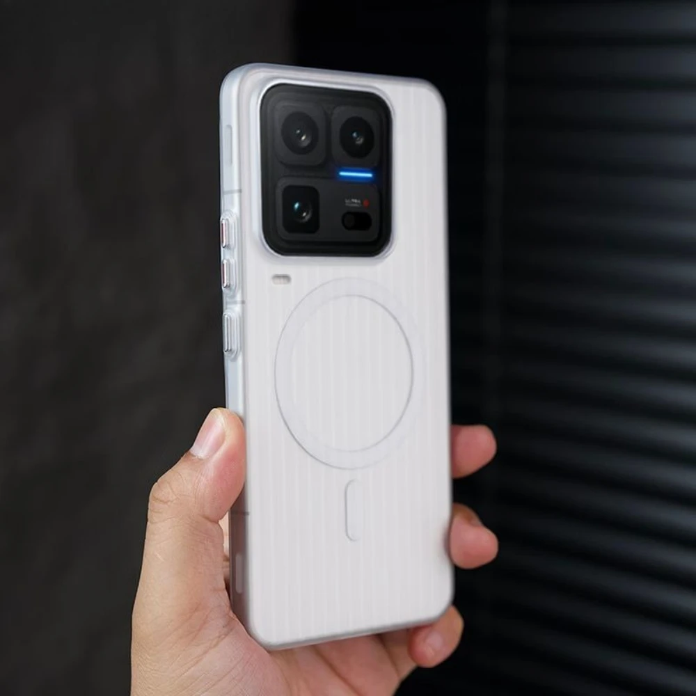 Premium Frosted Magnetic Anti-Fingerprint Protective Case - Hard Corrugated Clear Anti-Fall Design