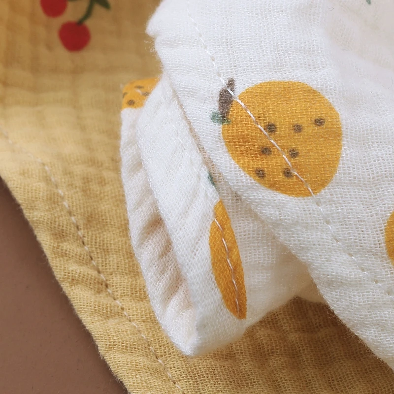 

Newborn Hooded Towel for