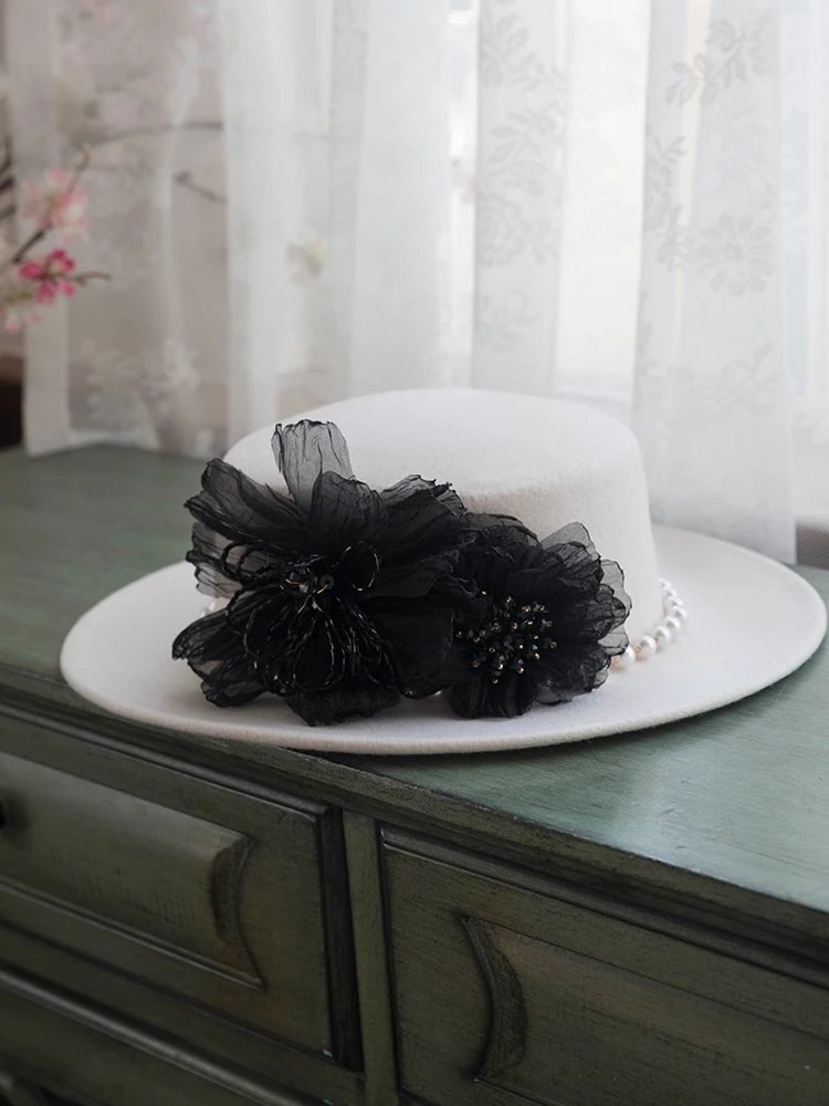

7CM Wide Brim Fedora Cap for Women White Wool Warm Jazz Hat Elegant Ladies Mesh Flower Pearl Party Hat Women Pure Wool Sombrero