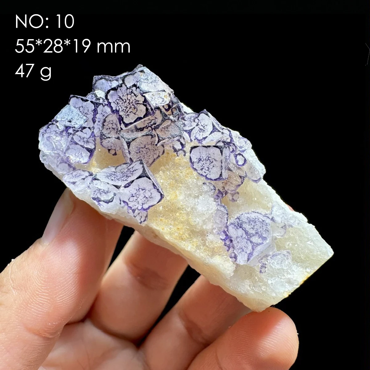 QR code purple-bordered fluorite natural mineral crystal ore