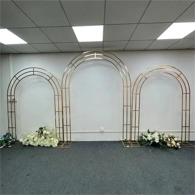 

Wedding arch frame, wedding background decoration props, artificial flower racks shiny arches gold-plated shelves geometric