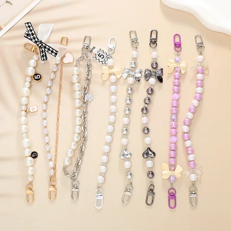 1 Stück Kette Schuhe Charms Schnallen Mode diamantmontiert Zubehör für Handys Clogs Schuh Handyhülle Dekorationen Unisex Geschenke – Detail 1
