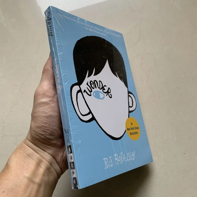 Wonder R.j. Palacio Inspirational Classic Books For Children