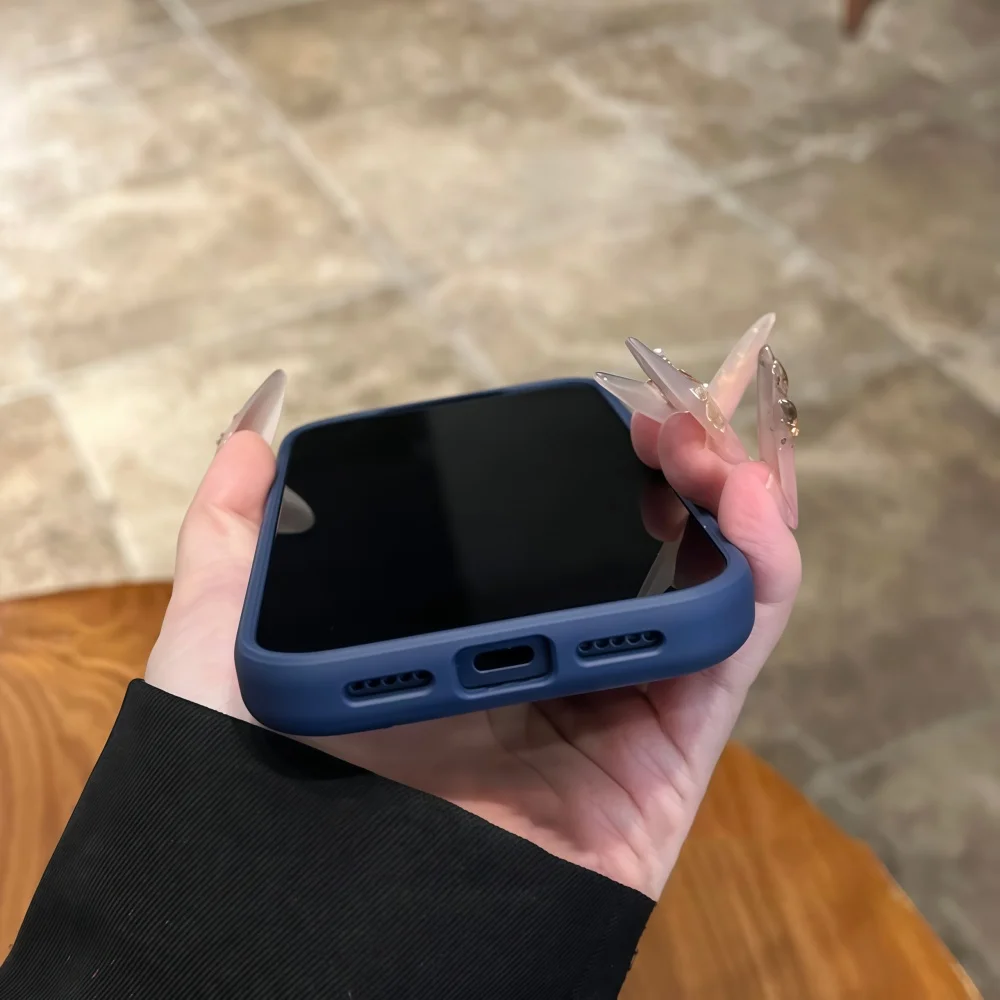 Ultra-Durable Transparent Shockproof Phone Case with Crystal Clarity