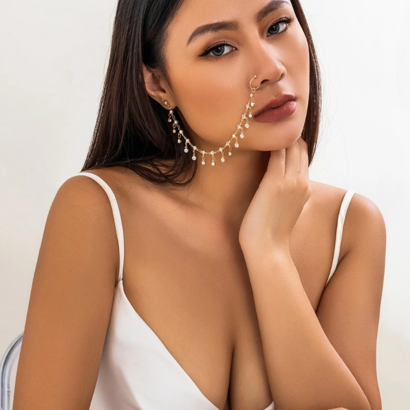Elegant Rhinestones Fringe Chain Ear Stud Nose Clip Elegant Fake Nose Clip Jewelry Punk Earrings Chain for Women Girl