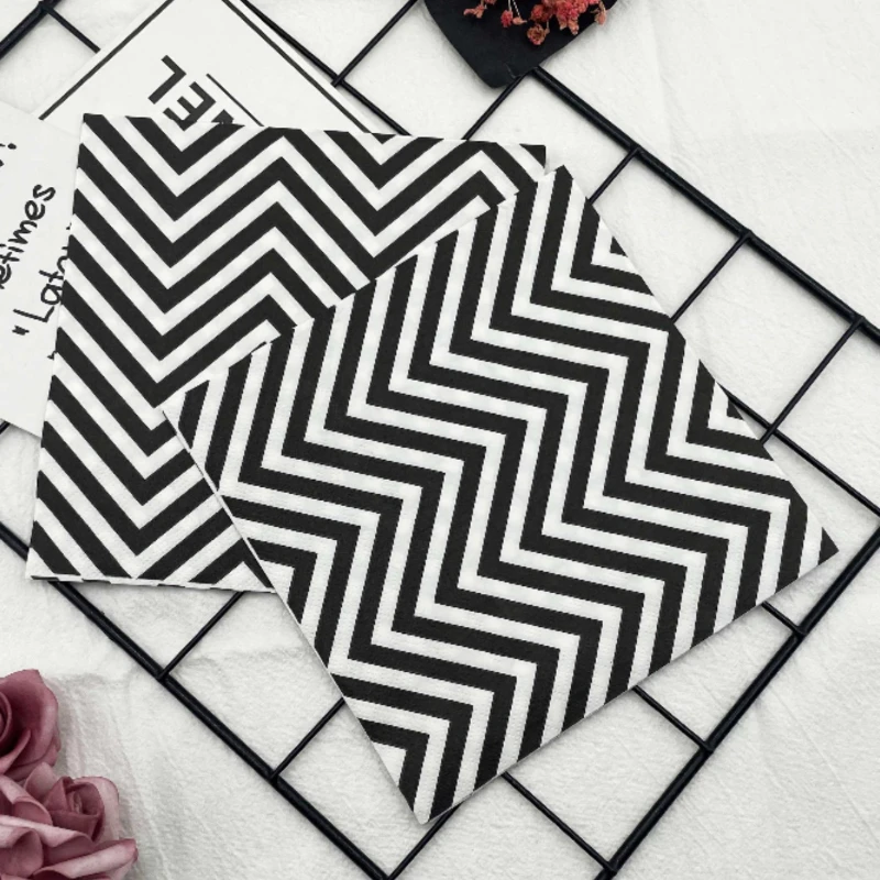 Paper Napkins 10/20pcs/Pac Colourful Printed Napkins Black and White Striped Premium Party Paper 2-Ply Restaurant Hotel Takeaway Flower Paper