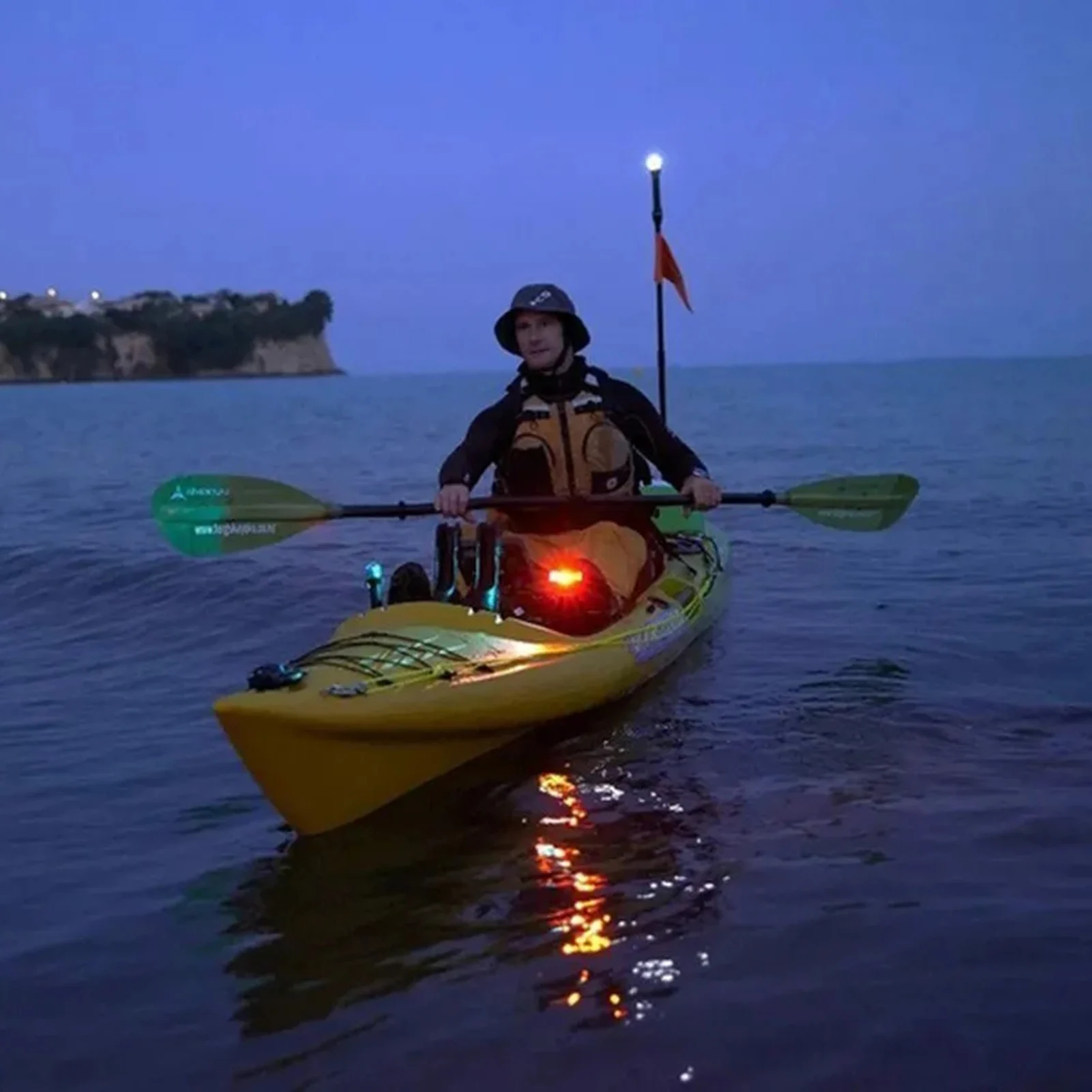How To Use Kayak Lights For Night Fishing