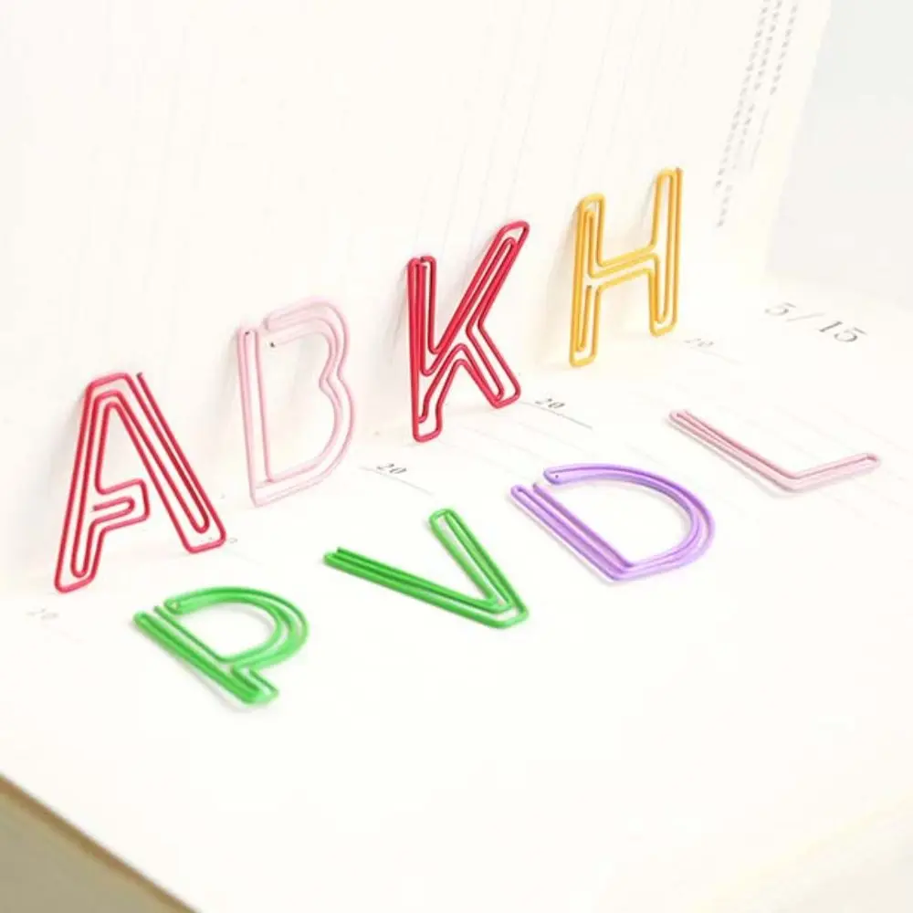 26pcs Kawaii 바인더 클립 알파벳 종이 클립 북마크 중공 문자 종이 클립 금속 DIY 종이 클램프 편지지