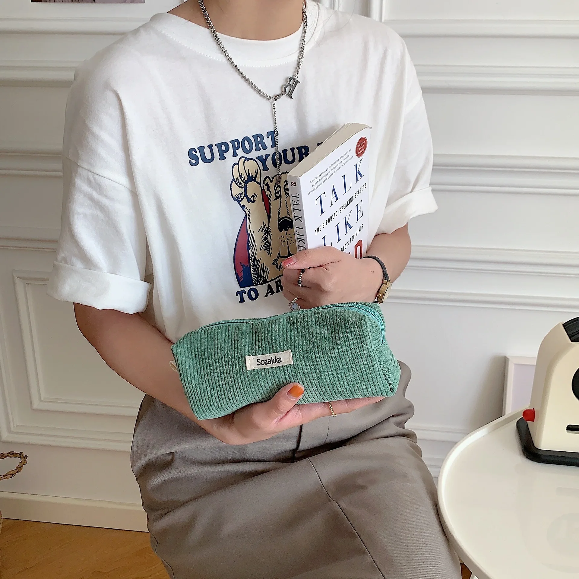 Cute Corduroy Pencil Cases Travel Cosmetic Lipstick Purse Storage Bag Student Handbags School Stationery Organizer Pouch Pen Bag 6