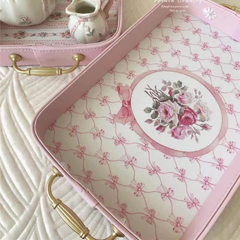 Vassoio rosa squisito europeo vassoio portaoggetti in pelle con manico in metallo dorato Vintage decorazione per la casa piatto per torta rettangolare puntelli per foto