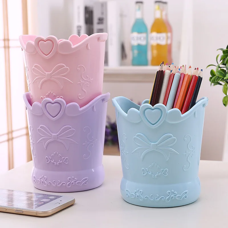 

Bow Love Heart Shape Plastic Pen Holder Pink Barrel Girl Cute Bucket Desk Organizer Stationery Large-capacity School Supplies