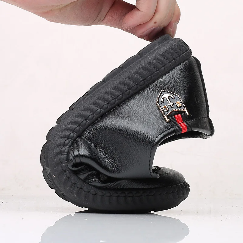 2023 Men's Casual Shoes Leather Men Business Men's Oxford Shoe Breathable Men Dress Shoes Luxury Loafers Mens Light Shoe