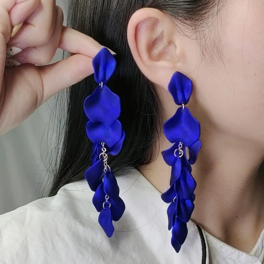 

1 Pair Bohemia Style Tassel Petal Dangle Earrings Acrylic Long Flower Stud Earrings Fashion Jewelry Accessories Gift
