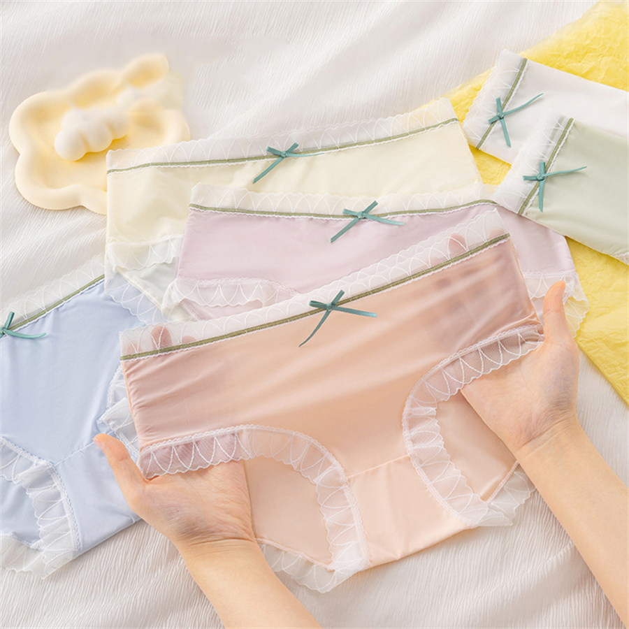 4Pcs/Set Seamless Ice Silk Panties For Women Intimate Comfort Briefs Transparent Mid-waist M-XXL Summer Sexy Thin Panty Lingerie