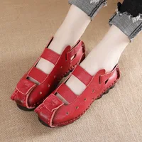 Sandales d'été en cuir pour femmes, chaussures à fond souple, personnalité plate, décontractées, rétro, faites à la main, nouvelle collection 2024 4