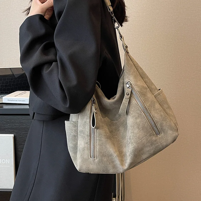 Chic Women's Versatile Tote and Crossbody Bag