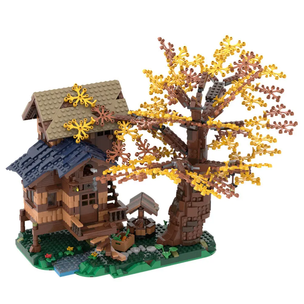 

Modular Building: Arcadian Hut with Interior and Tree 2216 Pieces MOC Build