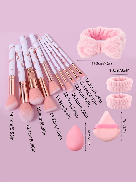 The 17PCS makeup brush set includes a multi-functional makeup set brush, a sponge egg powder puff, and a hair band/wrist strap