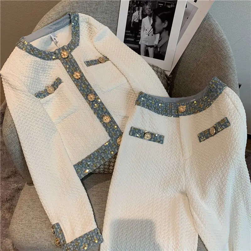 

Woman's Vintage Contrast Jacket Coat Wide-leg Pants Suit Small Fragrance Tweed Round Neck Jacket Wide-leg Pants Two-piece Suit