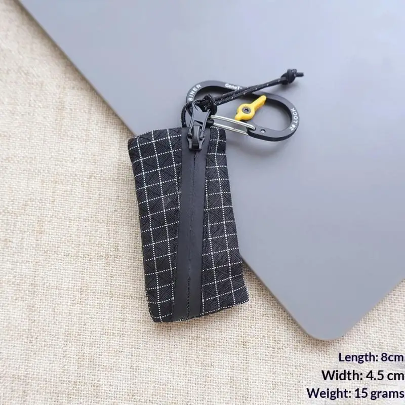 Portachiavi da uomo alla moda con design a scacchi, perfetto per regali, resistente e leggero - immagine 6