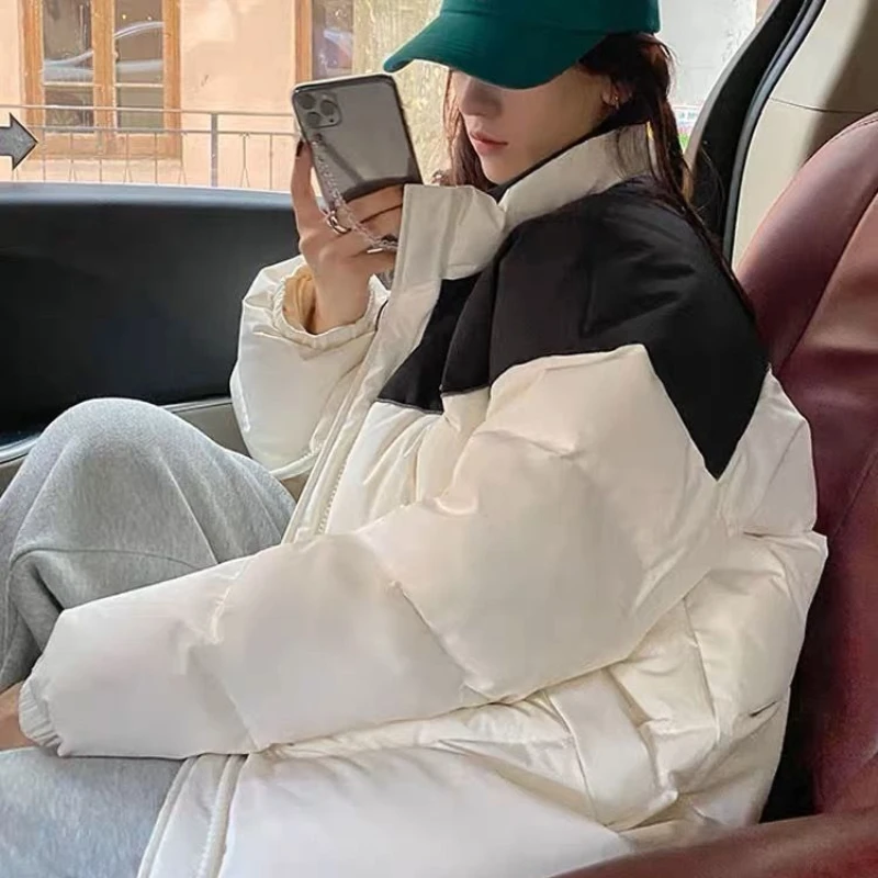 2023 Winter New Down Coat Women's Short Korean Edition Thickened Student Couple Loose Spliced White Duck Down Coat Trend