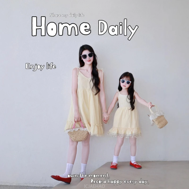 white christmas dresses Buy Grey Printed Chiffon Knee-Length Dress main image 0